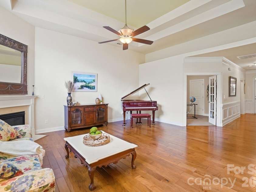 8452 Whitehawk Hill Road, Waxhaw, NC 28173.  MLS# CAR4379622, YatesRealty ID 25043. 