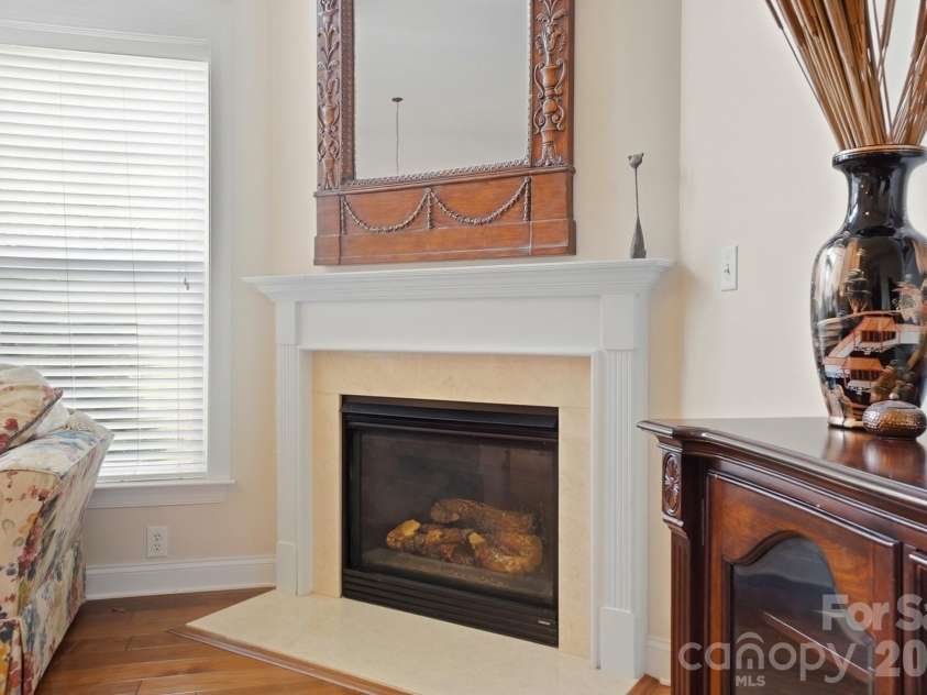 8452 Whitehawk Hill Road, Waxhaw, NC 28173.  MLS# CAR4379622, YatesRealty ID 25043. 