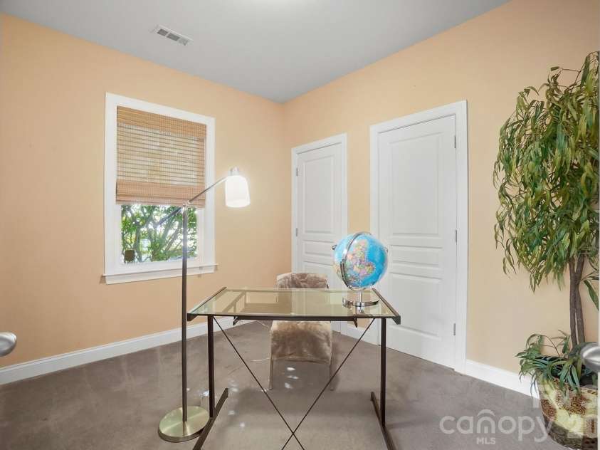 8452 Whitehawk Hill Road, Waxhaw, NC 28173.  MLS# CAR4379622, YatesRealty ID 25043. 