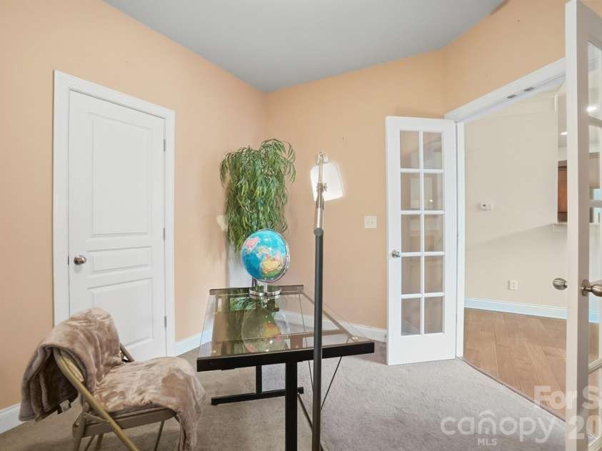 8452 Whitehawk Hill Road, Waxhaw, NC 28173.  MLS# CAR4379622, YatesRealty ID 25043. 