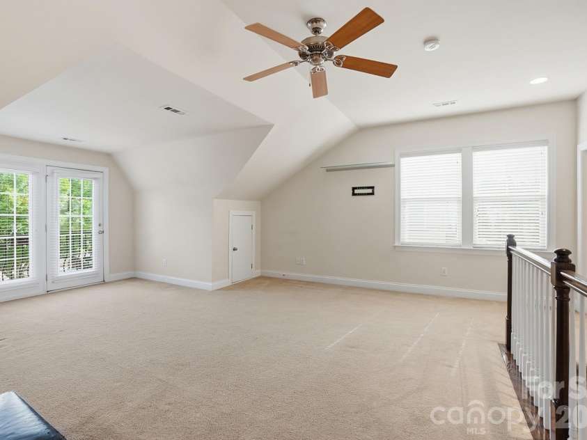 8452 Whitehawk Hill Road, Waxhaw, NC 28173.  MLS# CAR4379622, YatesRealty ID 25043. 