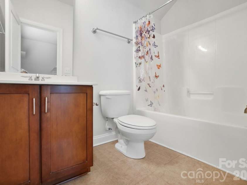 8452 Whitehawk Hill Road, Waxhaw, NC 28173.  MLS# CAR4379622, YatesRealty ID 25043. 