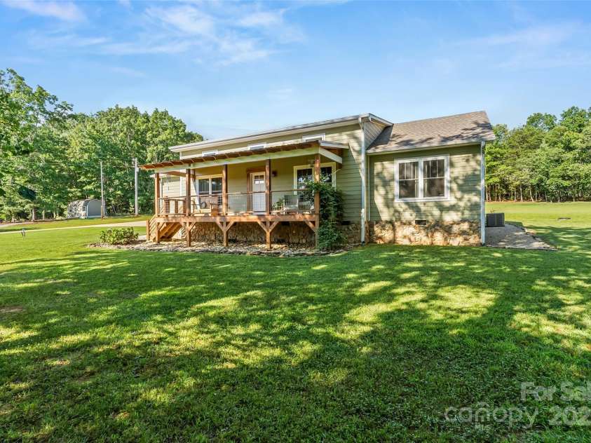 5283 Mount Olive Church Road, Morganton, NC 28655.  MLS# CAR4278231, YatesRealty ID 25044. 