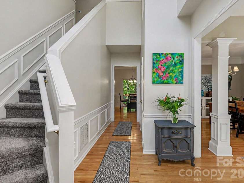 8120 Pelorus Lane, Charlotte, NC 28269.  MLS# CAR4383927, YatesRealty ID 25044. 