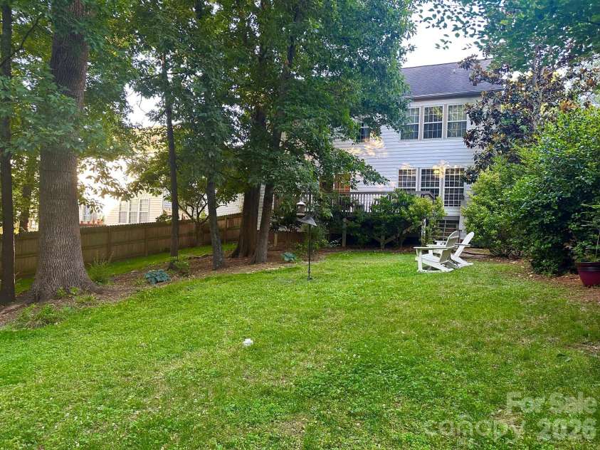 8120 Pelorus Lane, Charlotte, NC 28269.  MLS# CAR4383927, YatesRealty ID 25044. 
