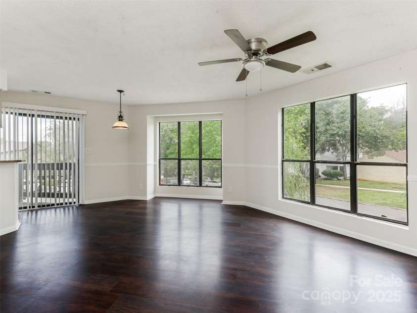 8202 Cedar Glen Drive, Charlotte, NC 28212.  MLS# CAR4265960, YatesRealty ID 25046. Living/Dining Room