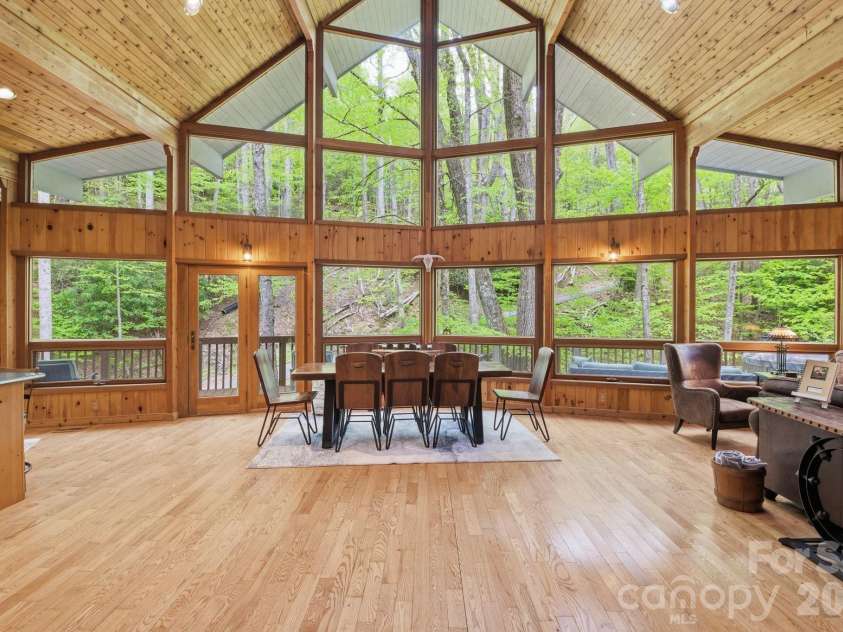 401 Saratoga None, Boone, NC 28607.  MLS# CAR4374691, YatesRealty ID 25047. 