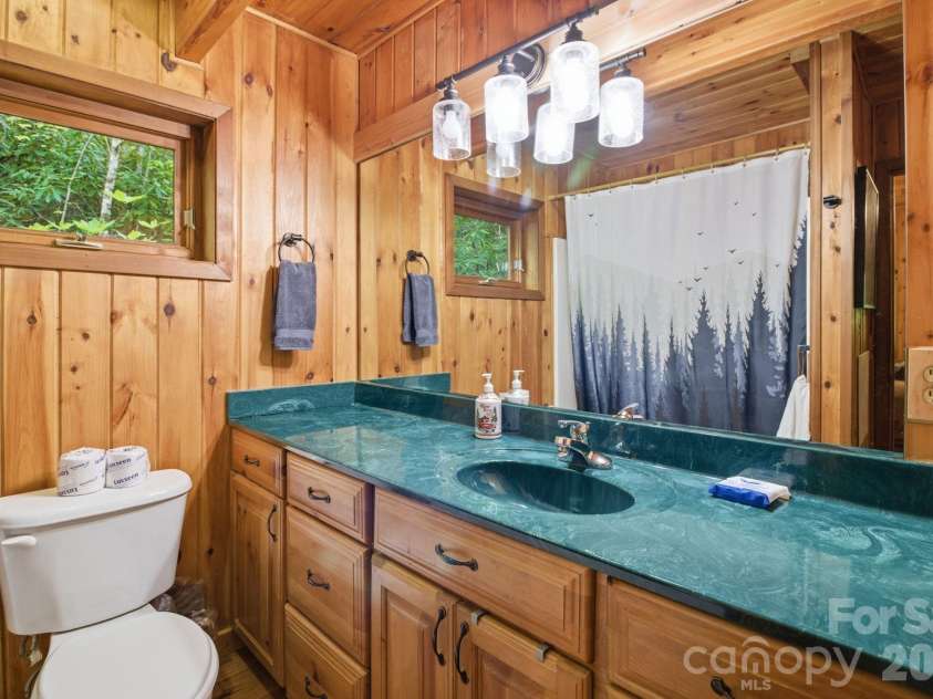 401 Saratoga None, Boone, NC 28607.  MLS# CAR4374691, YatesRealty ID 25047. 