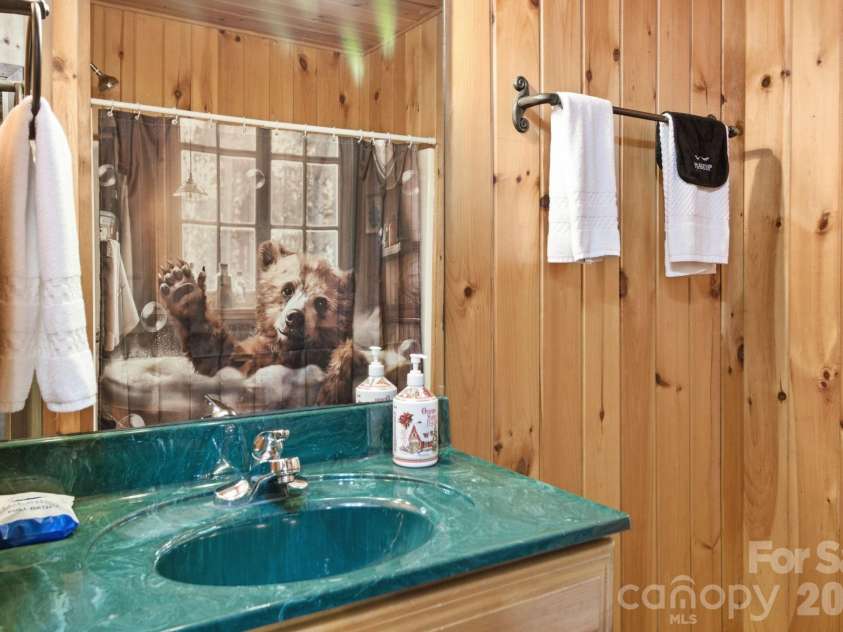 401 Saratoga None, Boone, NC 28607.  MLS# CAR4374691, YatesRealty ID 25047. 