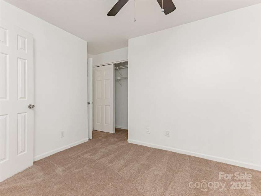 8183 Cedar Glen Drive, Charlotte, NC 28212.  MLS# CAR4265989, YatesRealty ID 25047. Primary Bedroom