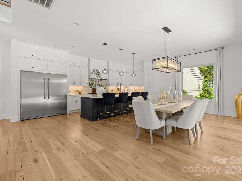 2121 Laburnum Avenue, Charlotte, NC 28205.  MLS# CAR4268870, YatesRealty ID 25048. 