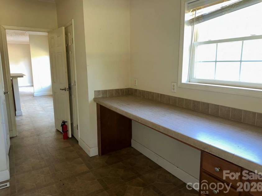 172 Jesse King Road, Advance, NC 27006.  MLS# CAR4378531, YatesRealty ID 25049. 