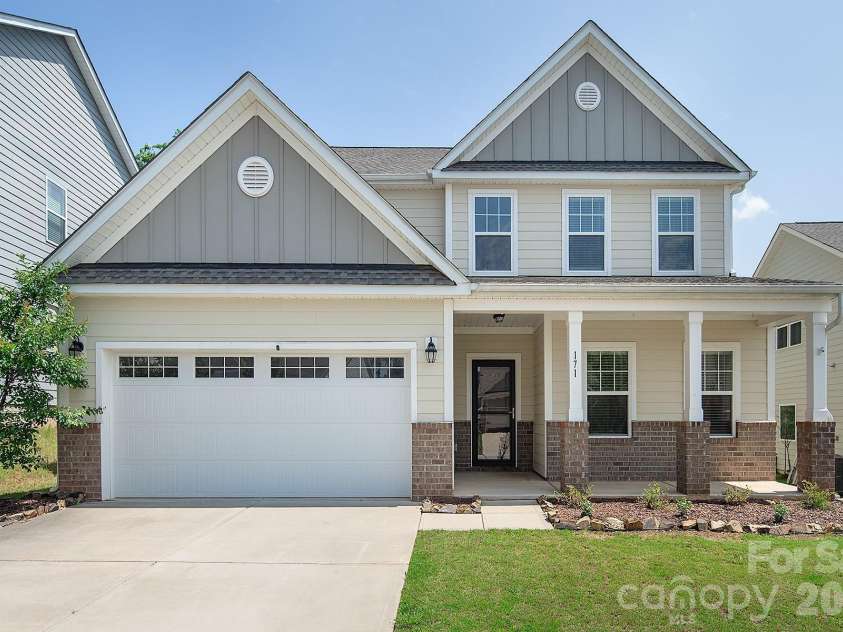 171 Old Harbor Drive, Mount Gilead, NC 27306.  MLS# CAR4269635, YatesRealty ID 2505. 