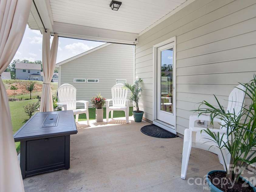 171 Old Harbor Drive, Mount Gilead, NC 27306.  MLS# CAR4269635, YatesRealty ID 2505. 
