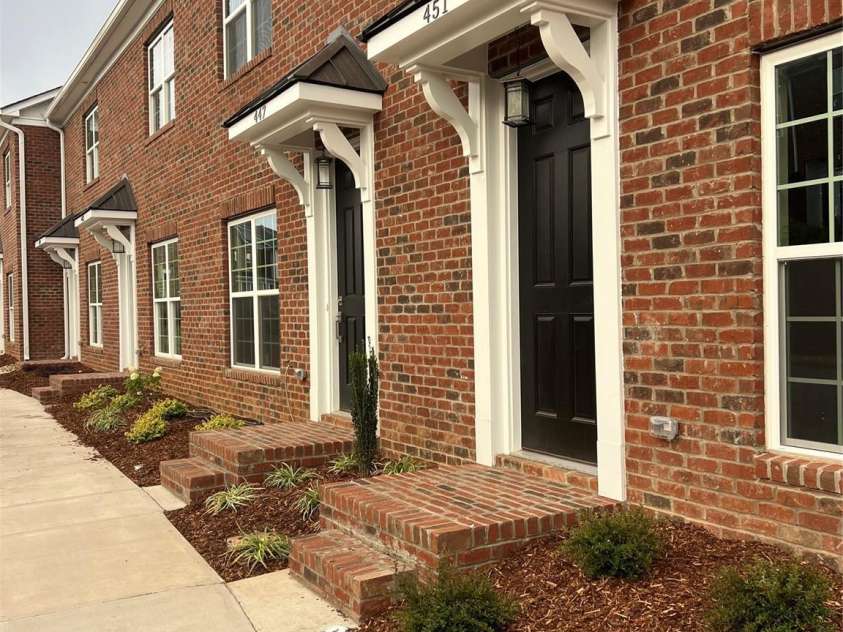 447 Beacon Street, Concord, NC 28027.  MLS# CAR4233174, YatesRealty ID 2505. 