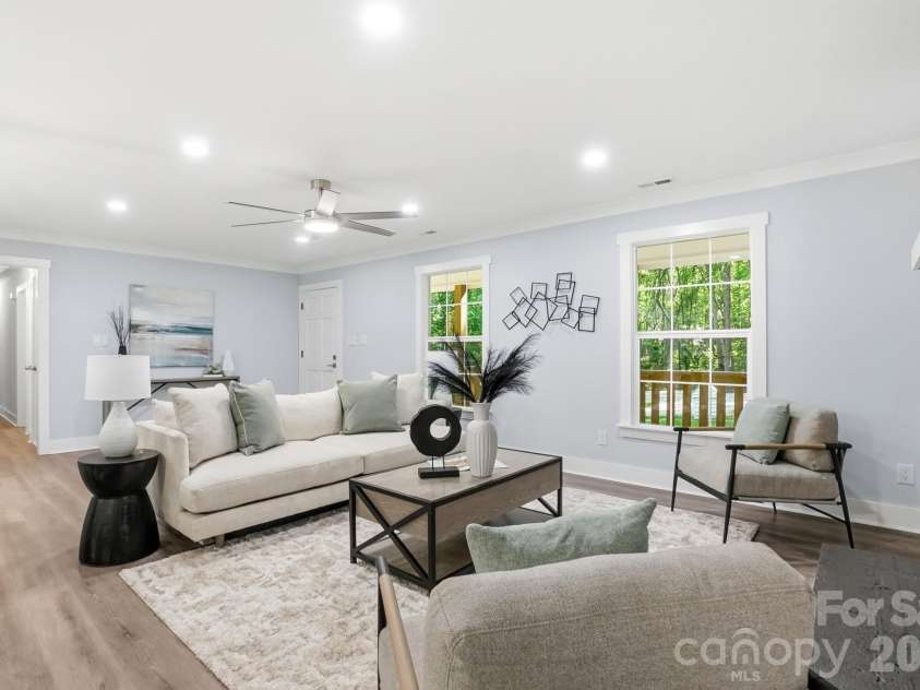 10417 Cairnsmore Place, Mint Hill, NC 28227.  MLS# CAR4382635, YatesRealty ID 25050. 