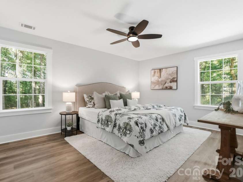 10417 Cairnsmore Place, Mint Hill, NC 28227.  MLS# CAR4382635, YatesRealty ID 25050. 