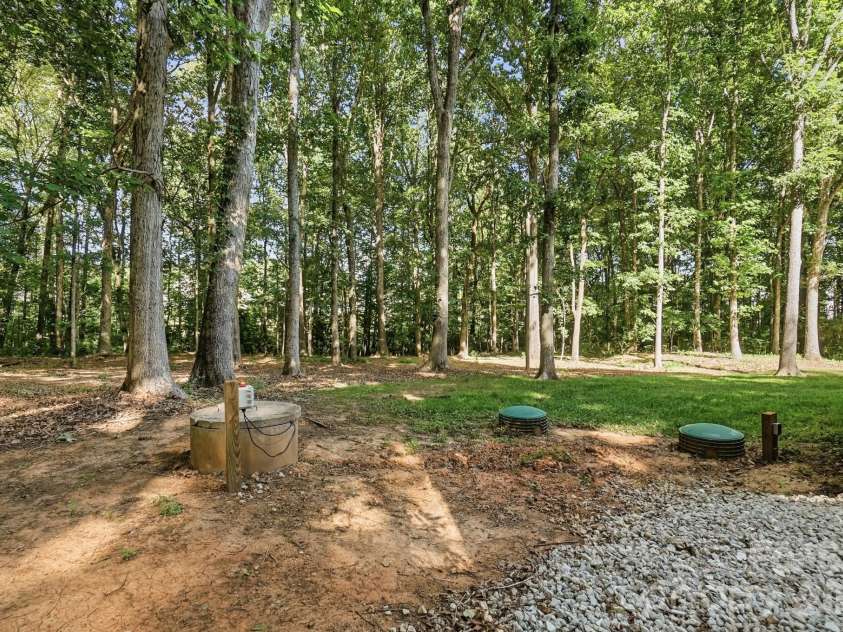 10417 Cairnsmore Place, Mint Hill, NC 28227.  MLS# CAR4382635, YatesRealty ID 25050. 