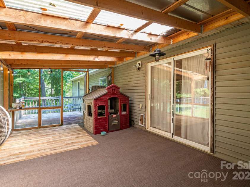 236 Howards Creek School Road, Lincolnton, NC 28092.  MLS# CAR4276655, YatesRealty ID 25050. 