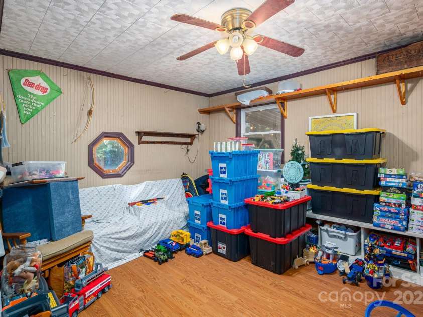 236 Howards Creek School Road, Lincolnton, NC 28092.  MLS# CAR4276655, YatesRealty ID 25050. 