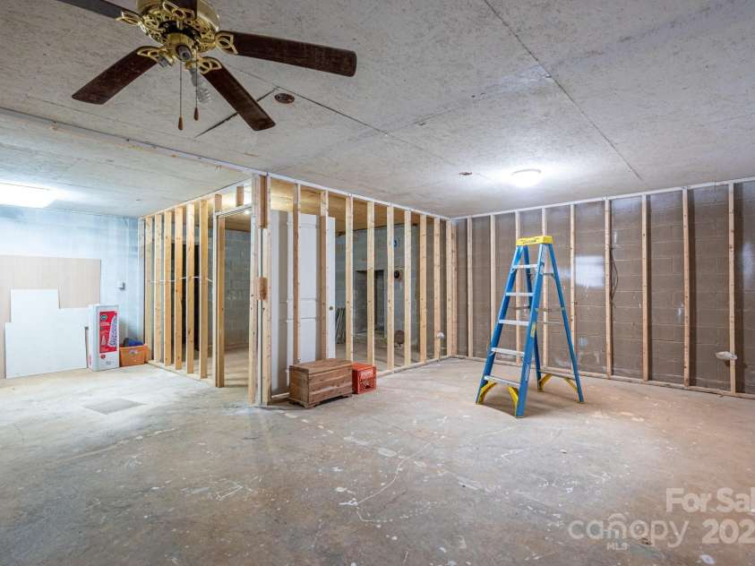 236 Howards Creek School Road, Lincolnton, NC 28092.  MLS# CAR4276655, YatesRealty ID 25050. 