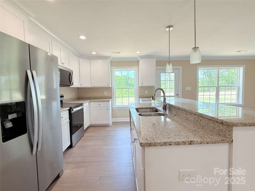 3650 Sentry Road, Lancaster, SC 29720.  MLS# CAR4254332, YatesRealty ID 25052. 