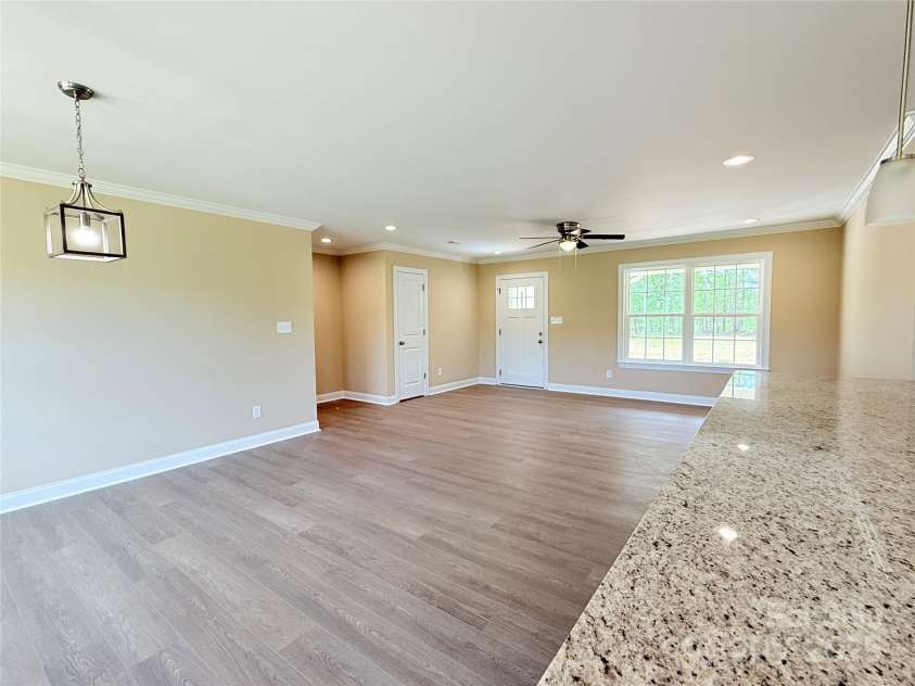 3650 Sentry Road, Lancaster, SC 29720.  MLS# CAR4254332, YatesRealty ID 25052. 