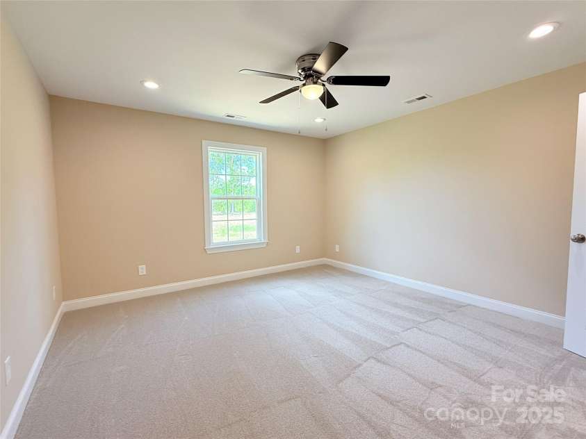 3650 Sentry Road, Lancaster, SC 29720.  MLS# CAR4254332, YatesRealty ID 25052. 