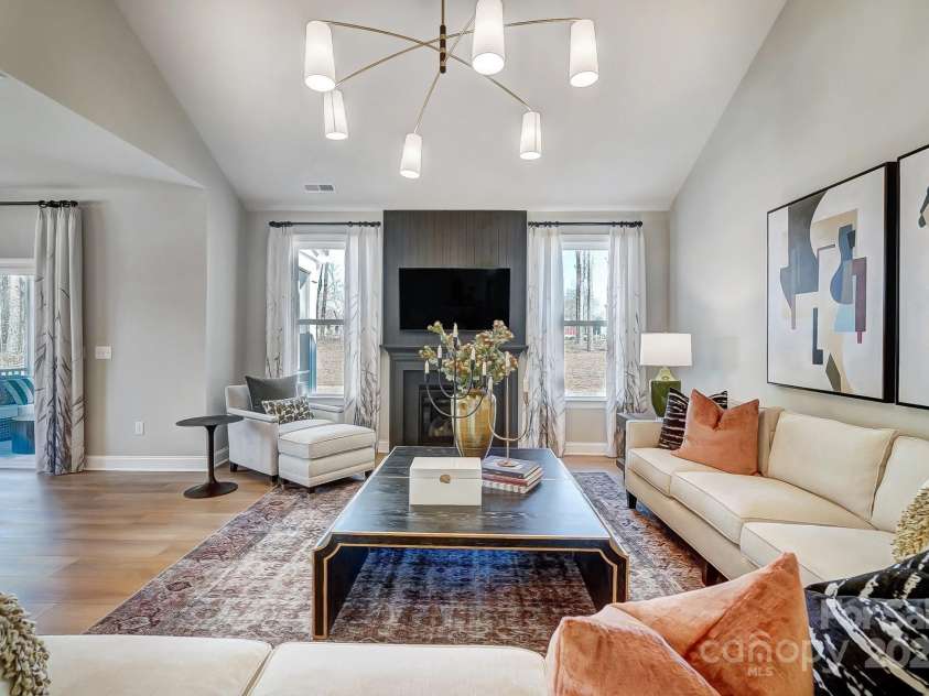 120 Mathis Drive, Union Grove, NC 28689.  MLS# CAR4131065, YatesRealty ID 25053. 