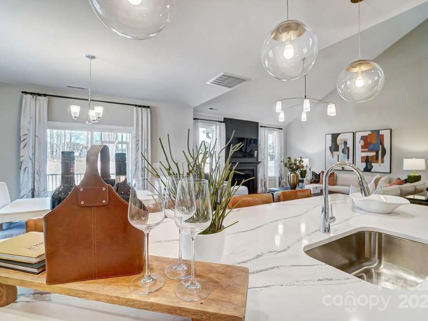 120 Mathis Drive, Union Grove, NC 28689.  MLS# CAR4131065, YatesRealty ID 25053. 