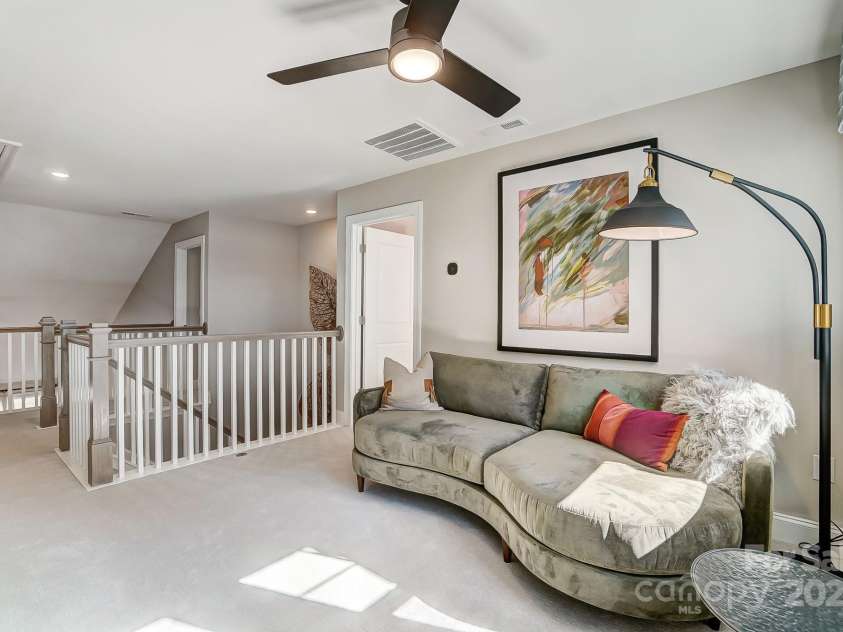 120 Mathis Drive, Union Grove, NC 28689.  MLS# CAR4131065, YatesRealty ID 25053. 