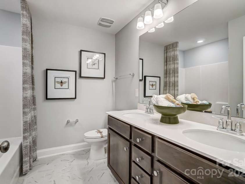 120 Mathis Drive, Union Grove, NC 28689.  MLS# CAR4131065, YatesRealty ID 25053. 