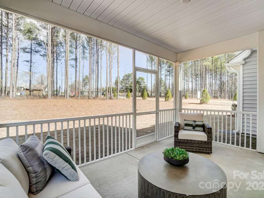 120 Mathis Drive, Union Grove, NC 28689.  MLS# CAR4131065, YatesRealty ID 25053. 