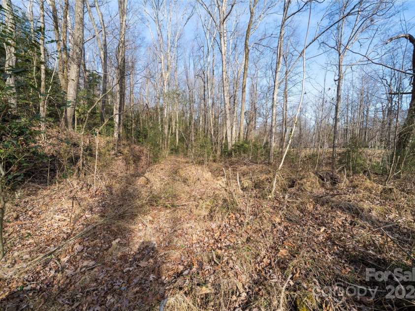 120 Mathis Drive, Union Grove, NC 28689.  MLS# CAR4131065, YatesRealty ID 25053. 