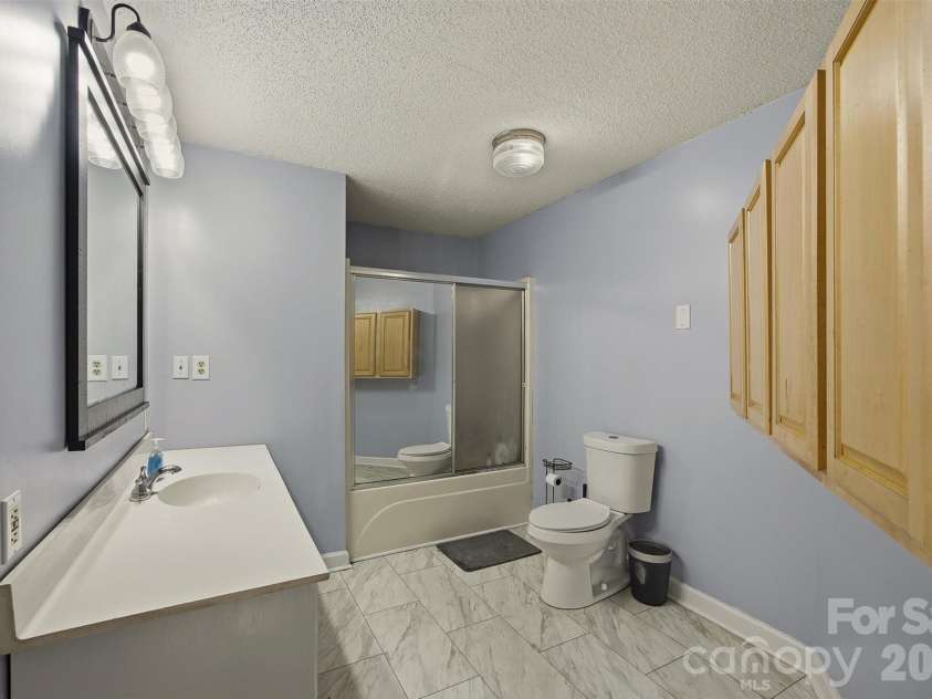 1095 Elm Circle, Granite Falls, NC 28630.  MLS# CAR4357728, YatesRealty ID 25054. 