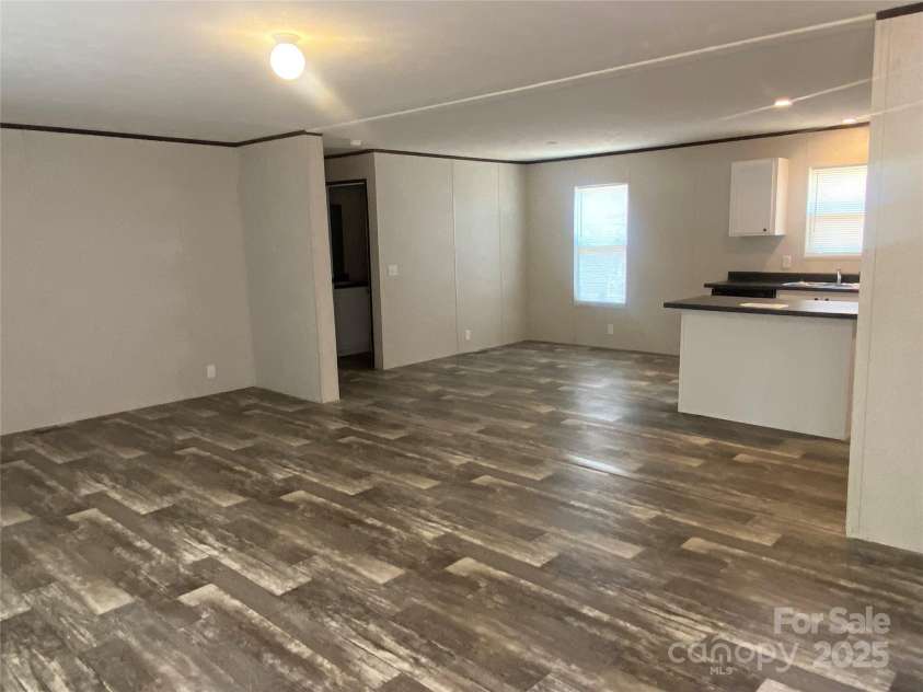 1040 Benfield Woods, Morganton, NC 28655.  MLS# CAR4276513, YatesRealty ID 25055. 