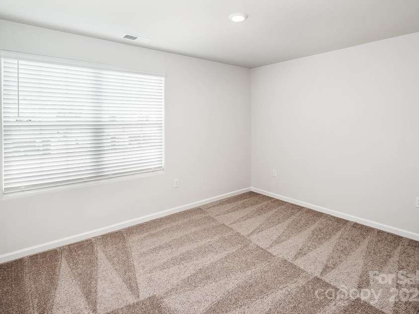 502 Maddox Drive, Shelby, NC 28152.  MLS# CAR4239383, YatesRealty ID 25057. 