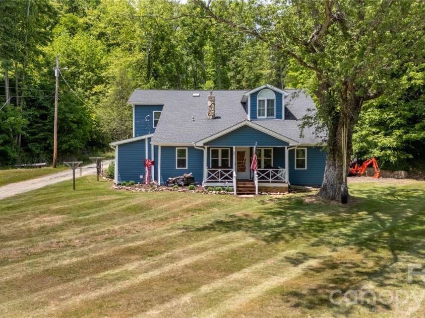 84 Sheets Farm Road, Bakersville, NC 28705.  MLS# CAR4384687, YatesRealty ID 25058. 
