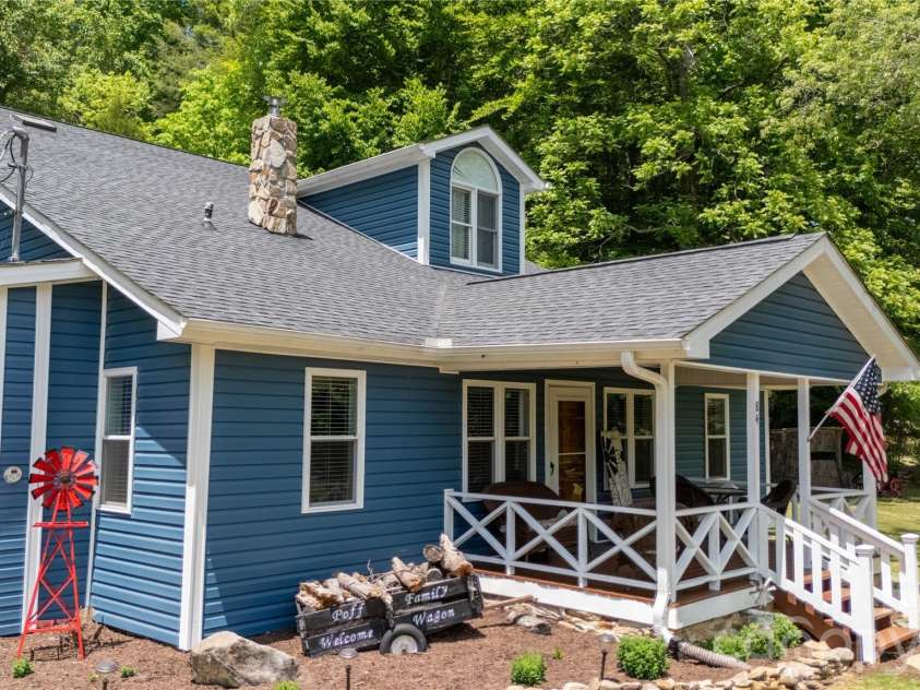 84 Sheets Farm Road, Bakersville, NC 28705.  MLS# CAR4384687, YatesRealty ID 25058. 