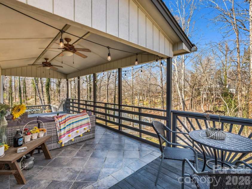 108 Three Oaks Lane, Kings Mountain, NC 28086.  MLS# CAR4218081, YatesRealty ID 2506. 