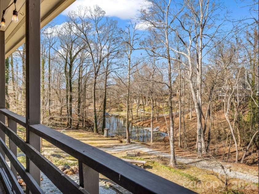108 Three Oaks Lane, Kings Mountain, NC 28086.  MLS# CAR4218081, YatesRealty ID 2506. 