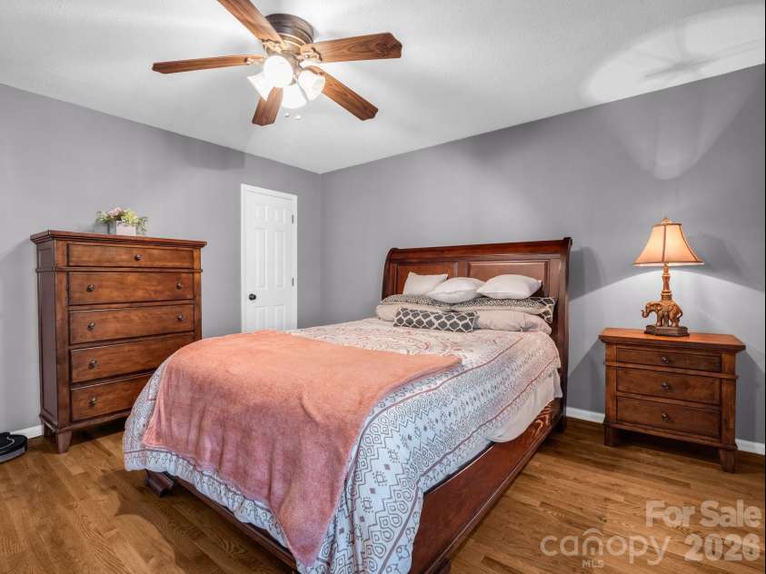 108 Three Oaks Lane, Kings Mountain, NC 28086.  MLS# CAR4218081, YatesRealty ID 2506. 