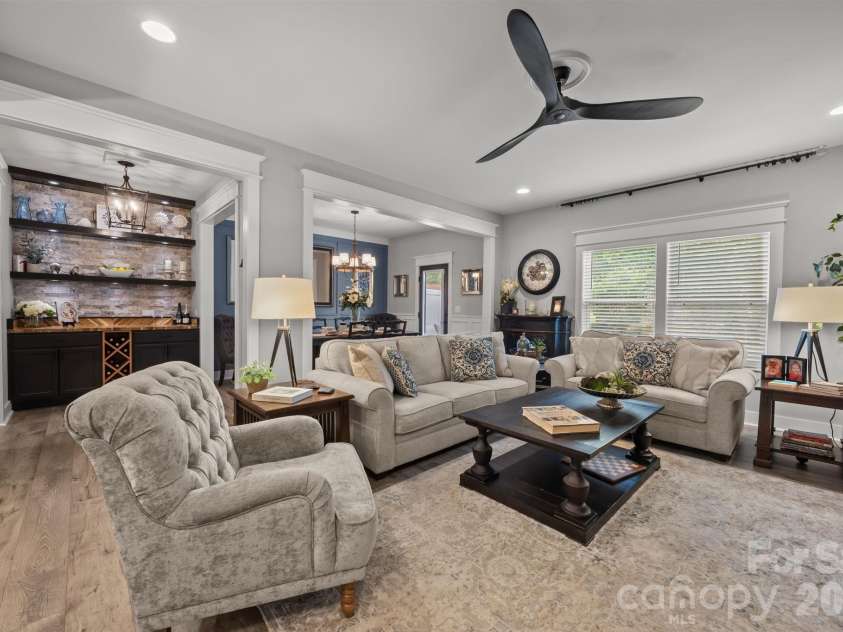 927 Canopy Falls Lane, York, SC 29745.  MLS# CAR4369534, YatesRealty ID 25060. 