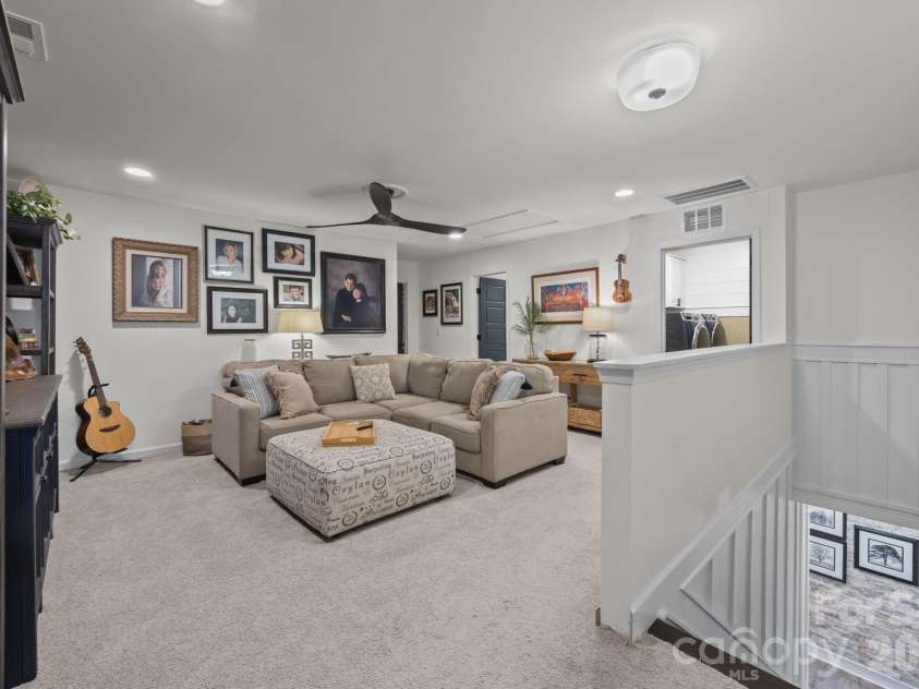 927 Canopy Falls Lane, York, SC 29745.  MLS# CAR4369534, YatesRealty ID 25060. 