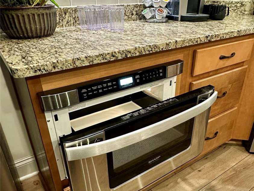 194 T R Harris Drive, Shelby, NC 28150.  MLS# CAR4277188, YatesRealty ID 25061. Drawer microwave/ readily accessible