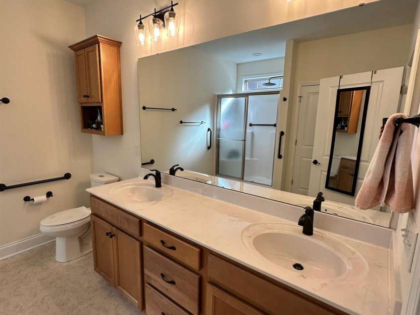 194 T R Harris Drive, Shelby, NC 28150.  MLS# CAR4277188, YatesRealty ID 25061. Ensuite vanity