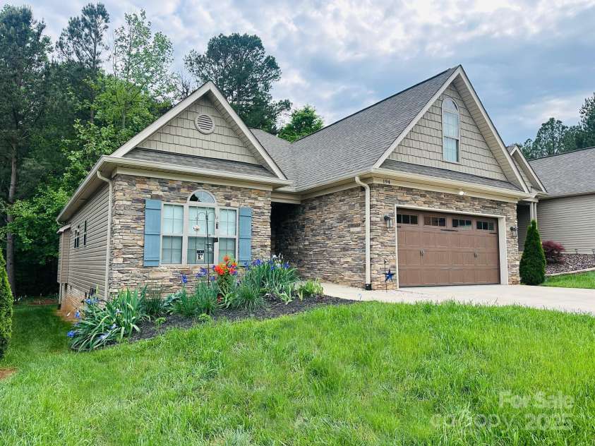 194 T R Harris Drive, Shelby, NC 28150.  MLS# CAR4277188, YatesRealty ID 25061. Front