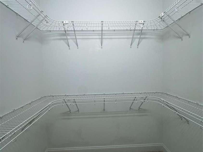 194 T R Harris Drive, Shelby, NC 28150.  MLS# CAR4277188, YatesRealty ID 25061. Primary walk in closet