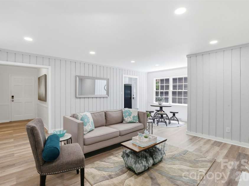 9624 Central Drive, Mint Hill, NC 28227.  MLS# CAR4385094, YatesRealty ID 25062. View from living room into adjoining dining space