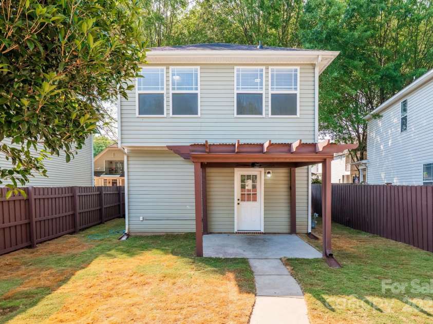 13115 Meadowmere Road, Huntersville, NC 28078.  MLS# CAR4274772, YatesRealty ID 25063. 